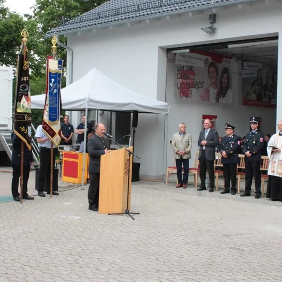 20160605_einweihunggeraetehaus_20.jpg