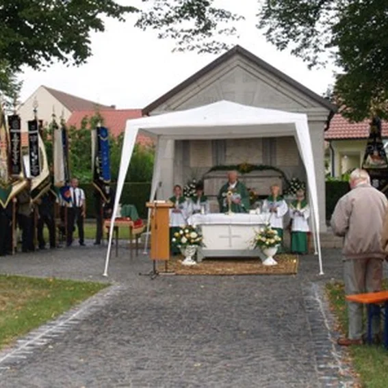 20080824_100jahrekriegersoldaten_2.jpg